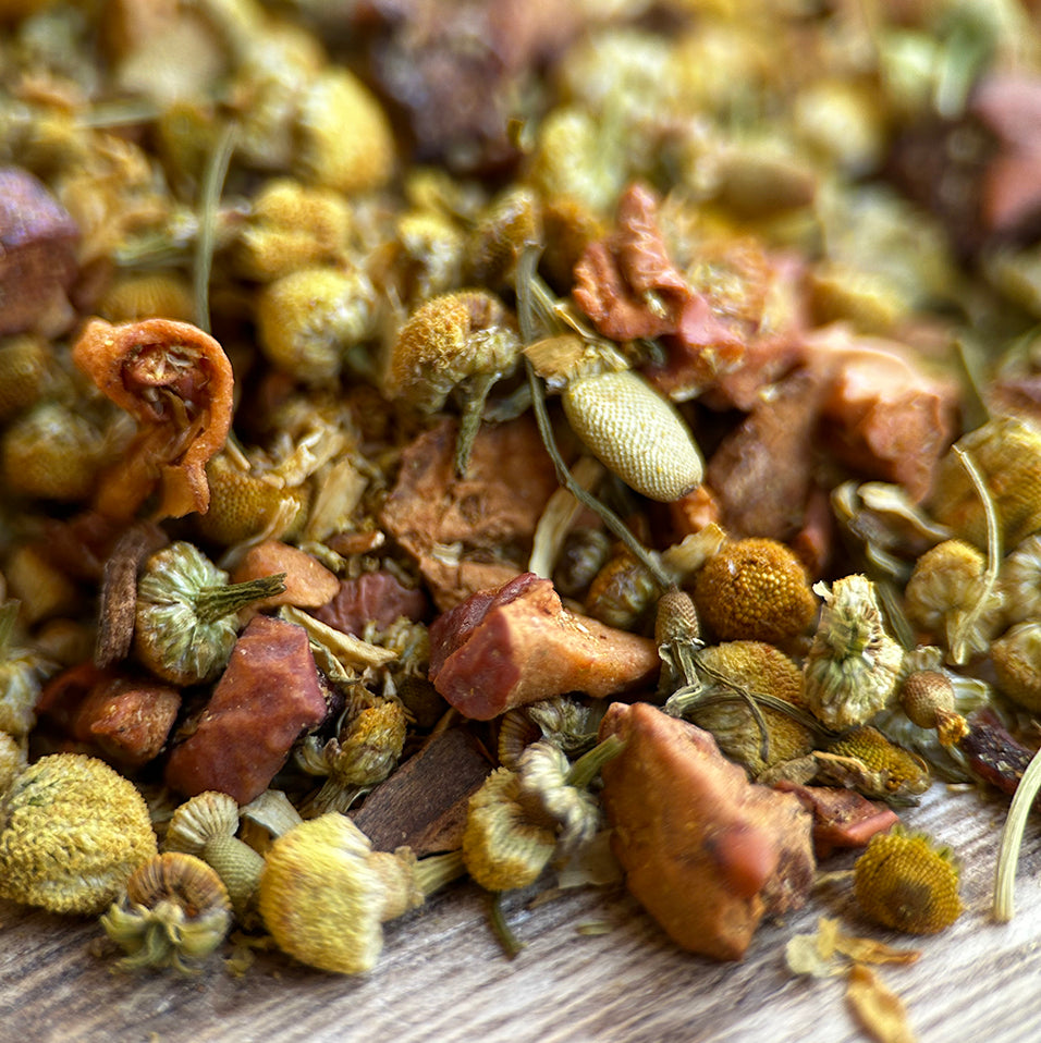 Cinnamon Apple with Chamomile Loose Leaf Herbal Tea